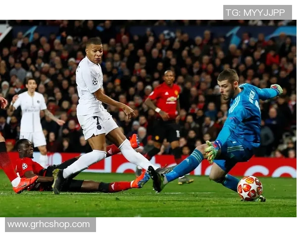 欧冠激战巴黎圣日耳曼对阵曼联精彩直播全程回顾与分析